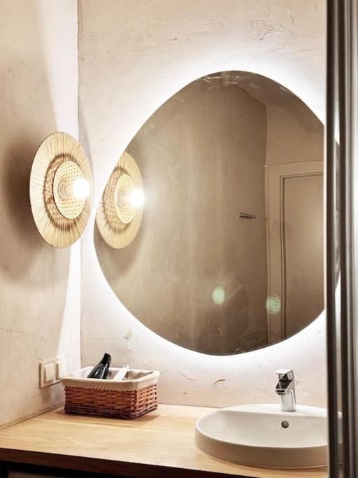 Unique Apartment City Center ヴロツワフ エクステリア 写真